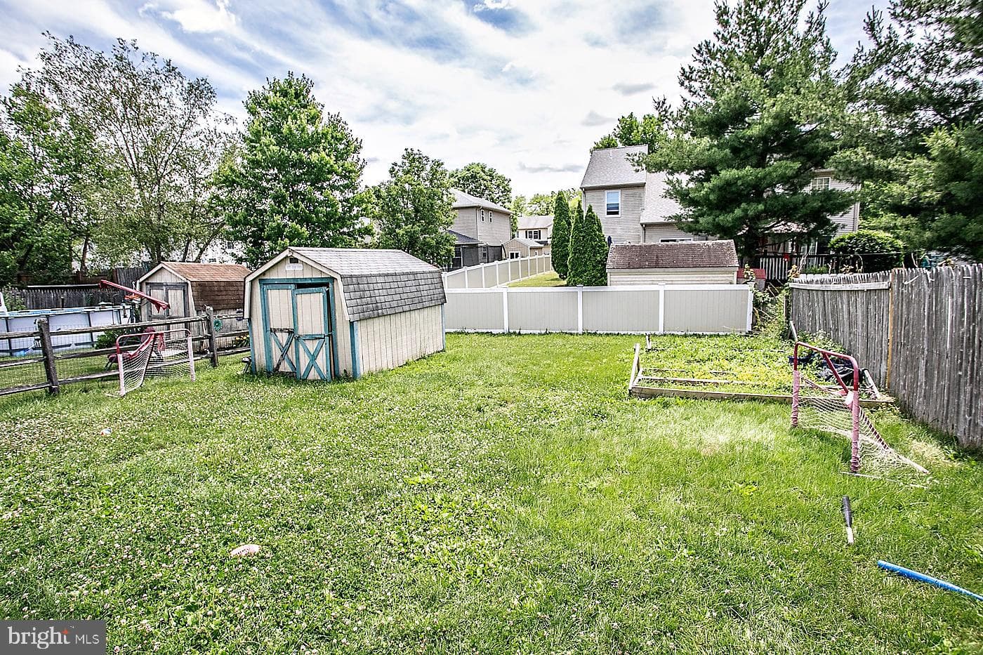 1107 School House Lane photo 17