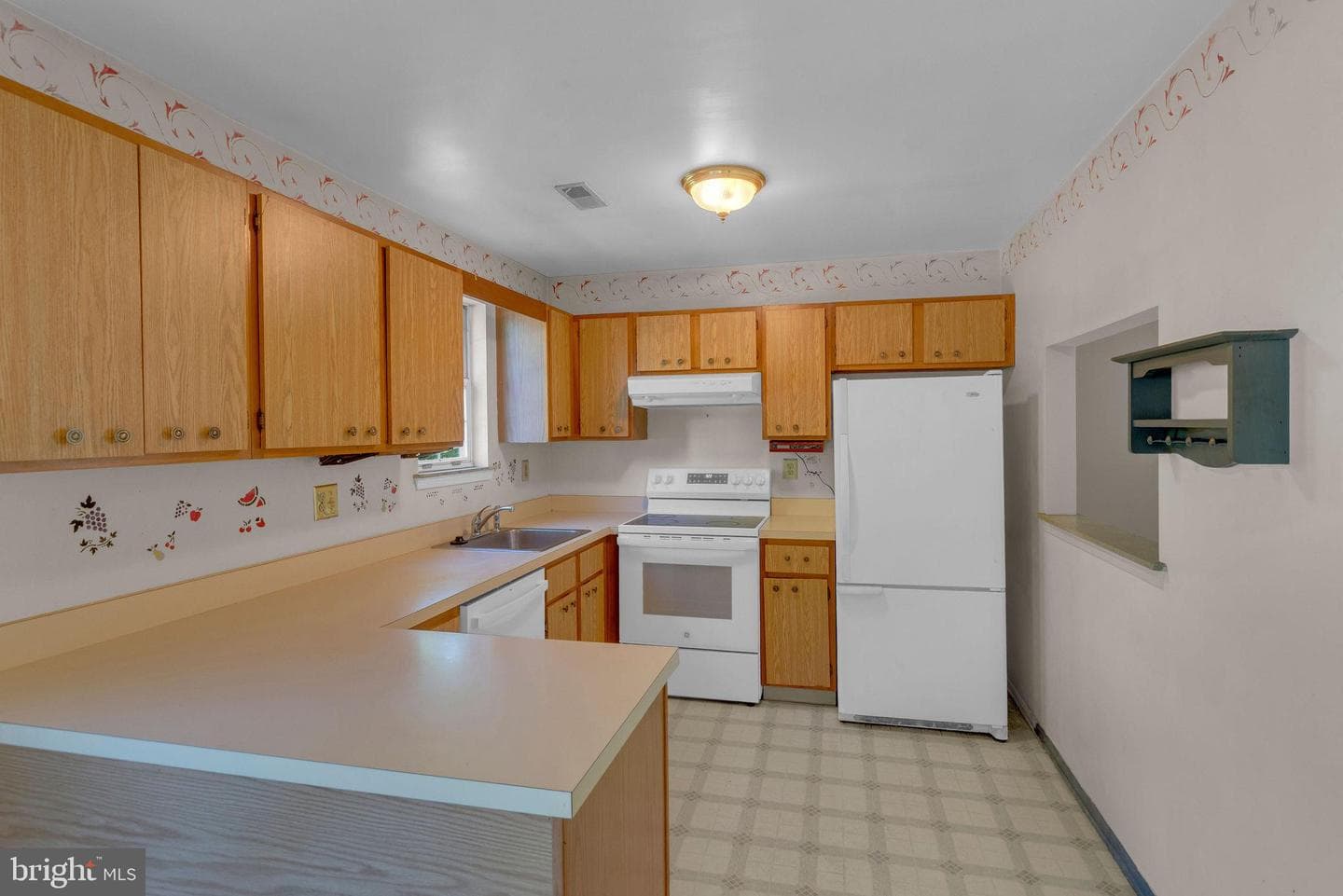 24 Pearl Drive photo 5