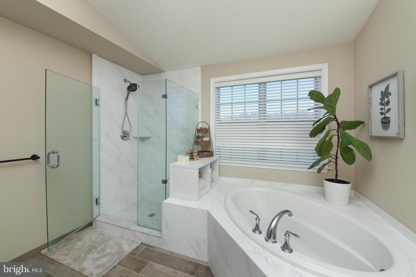 1101 Berthas Way photo 20