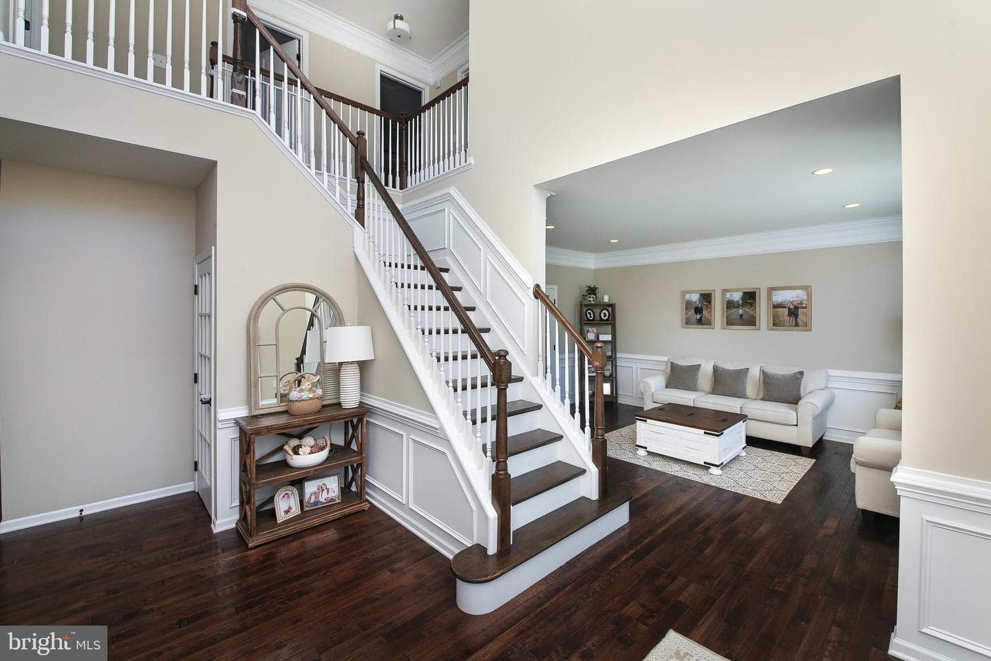 1101 Berthas Way photo 4