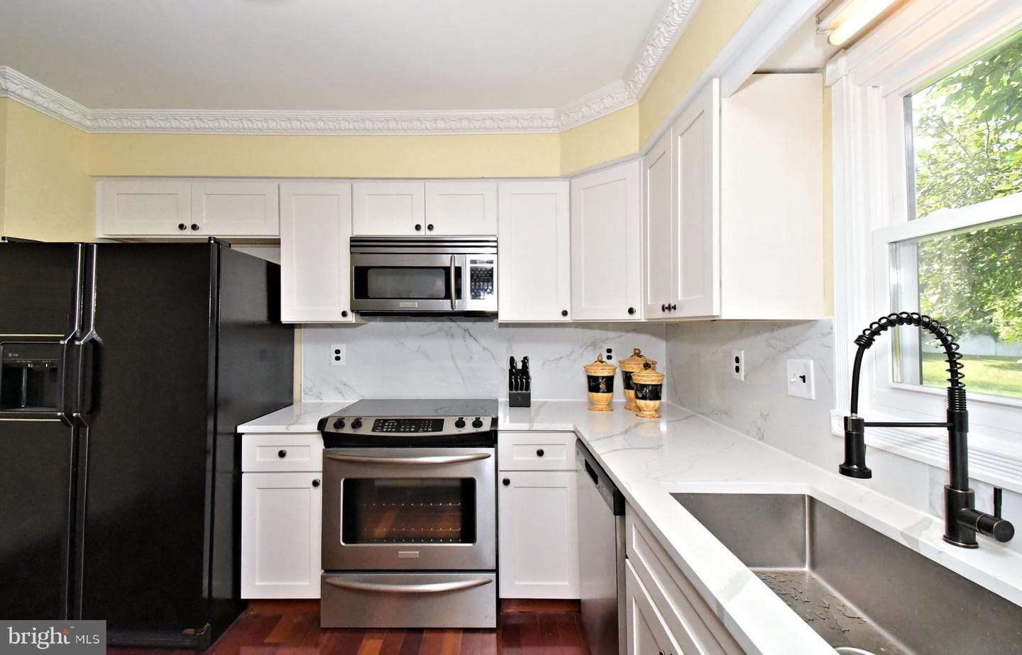 1601 Clark Drive photo 15