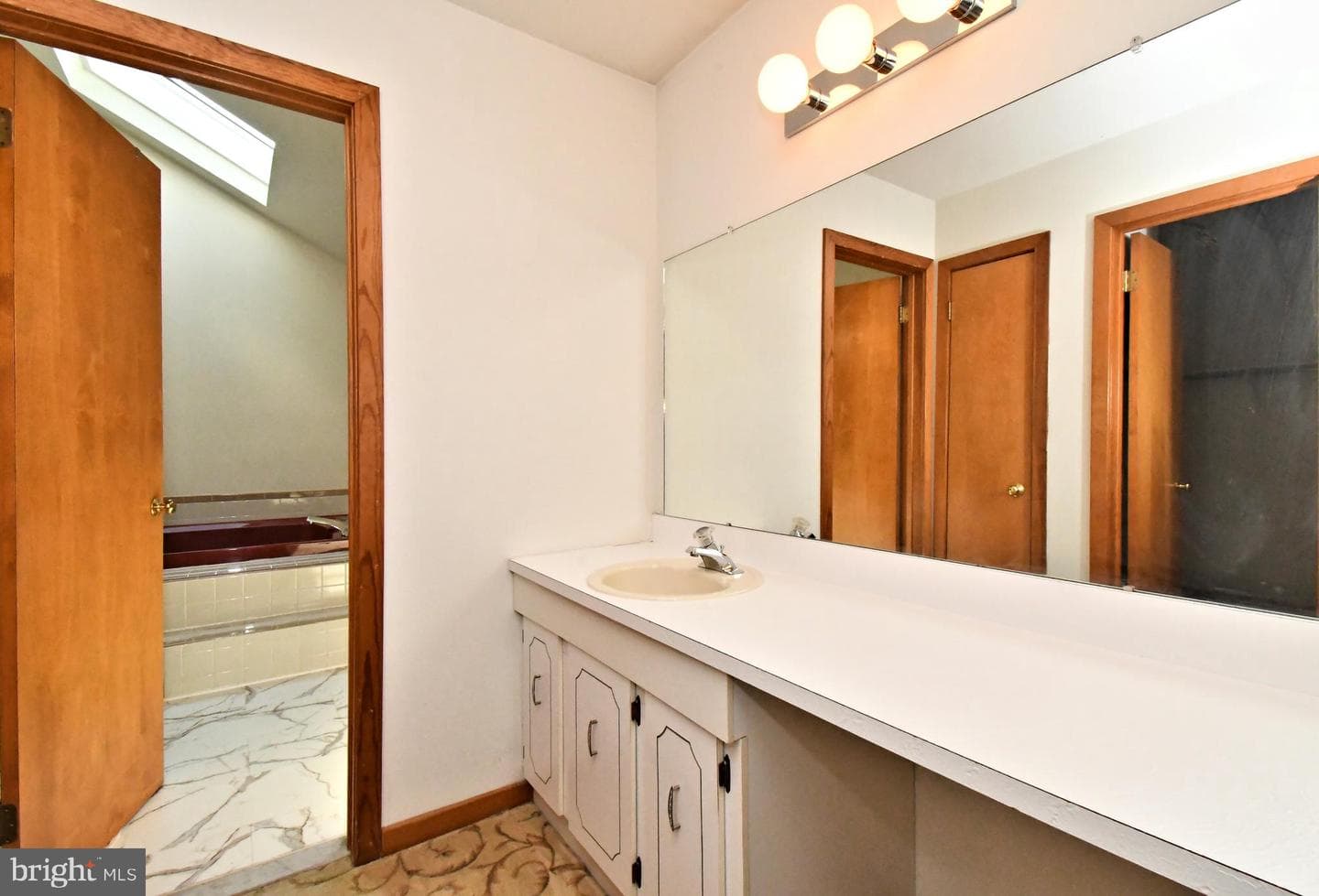 1601 Clark Drive photo 30