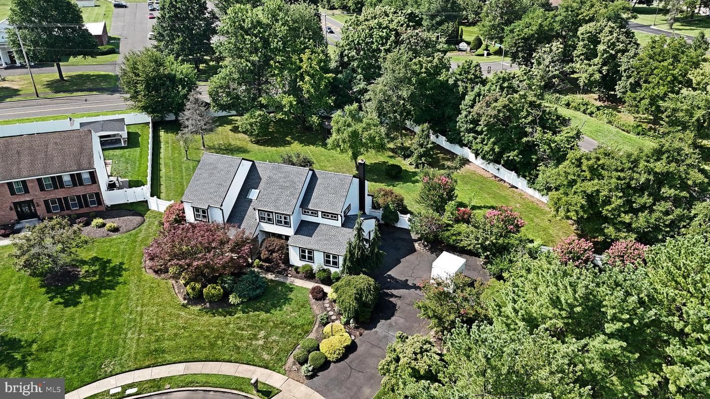 1601 Clark Drive photo 67