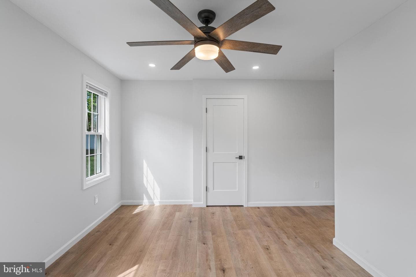 565 Hulmeville Road photo 21