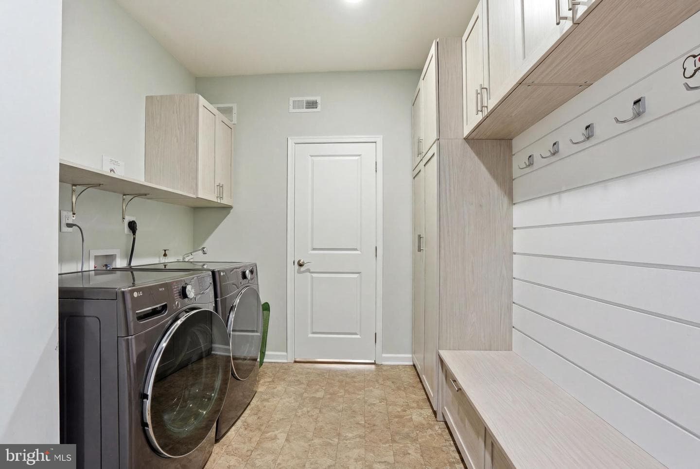 3367 Bushwood Drive photo 24