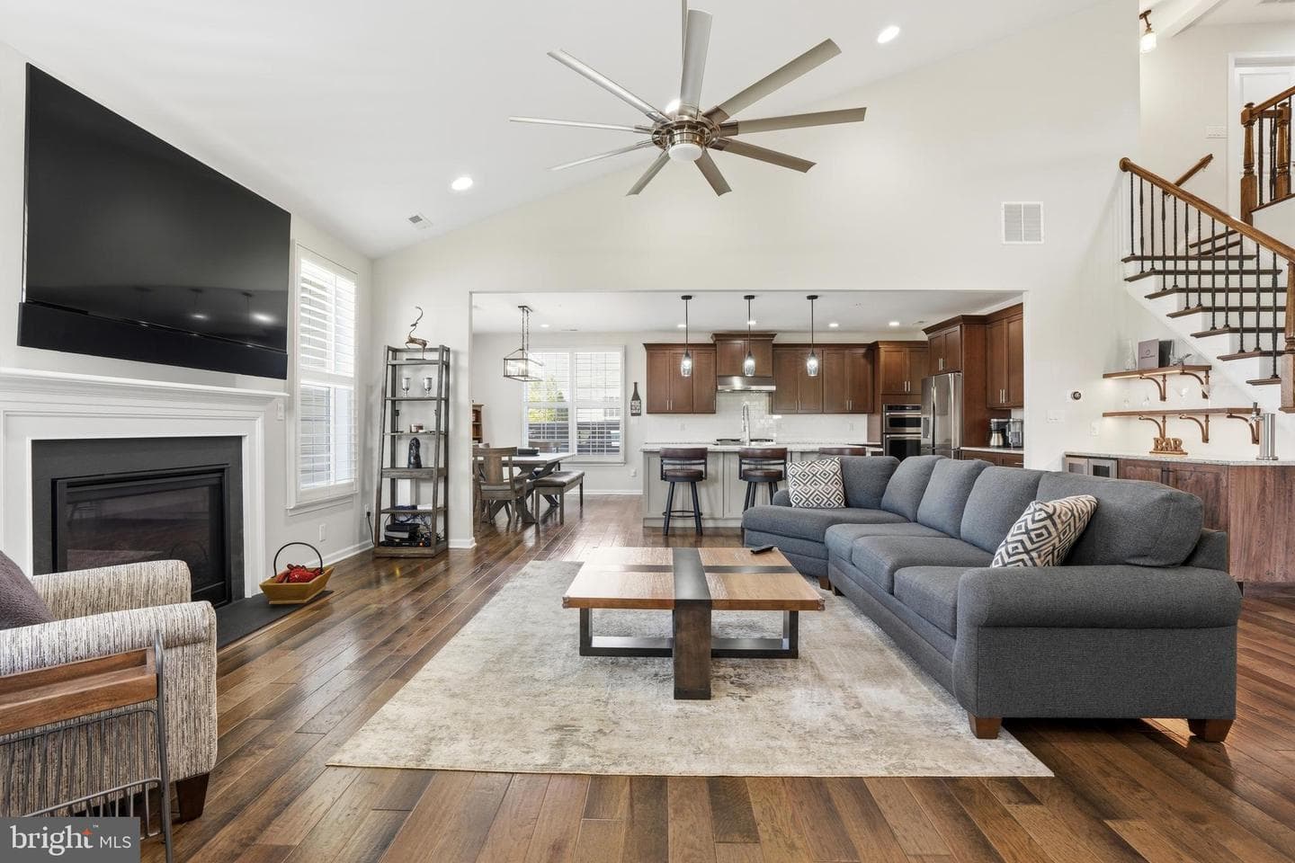 3367 Bushwood Drive photo 8