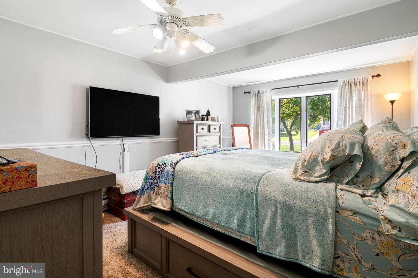 360 Holly Drive photo 14
