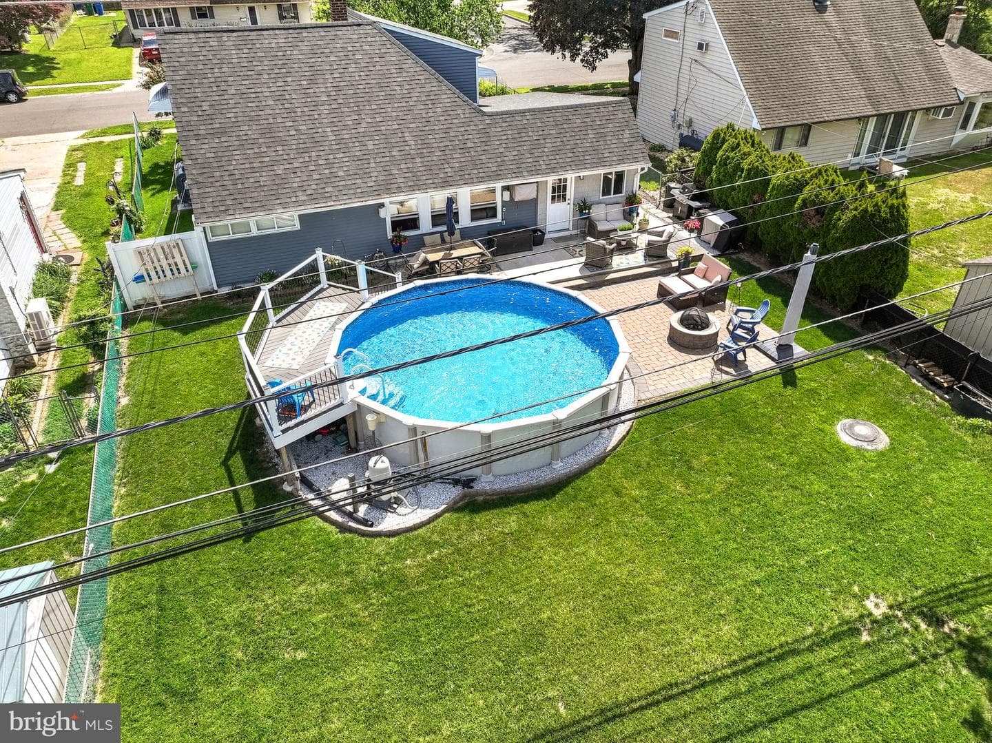 360 Holly Drive photo 26