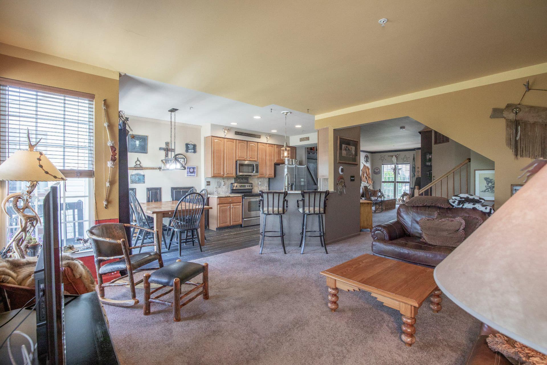 2665 Crabapple Circle photo 8