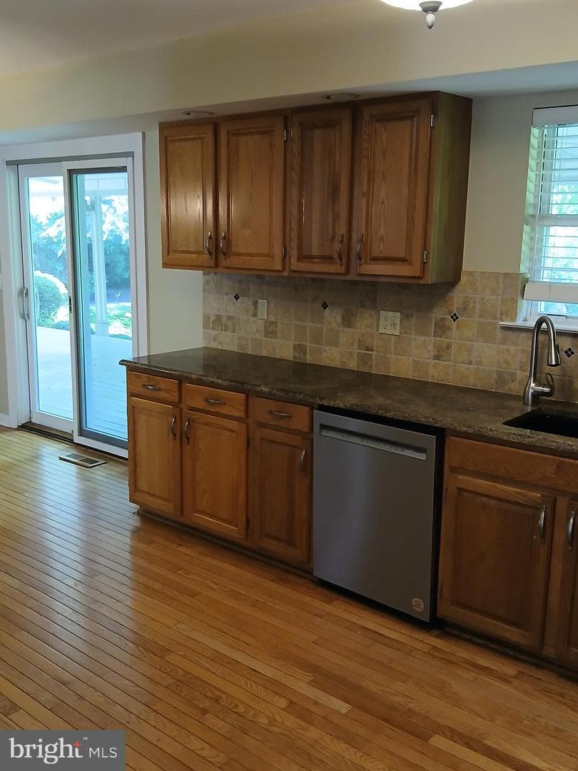 4489 Bensalem Boulevard photo 15