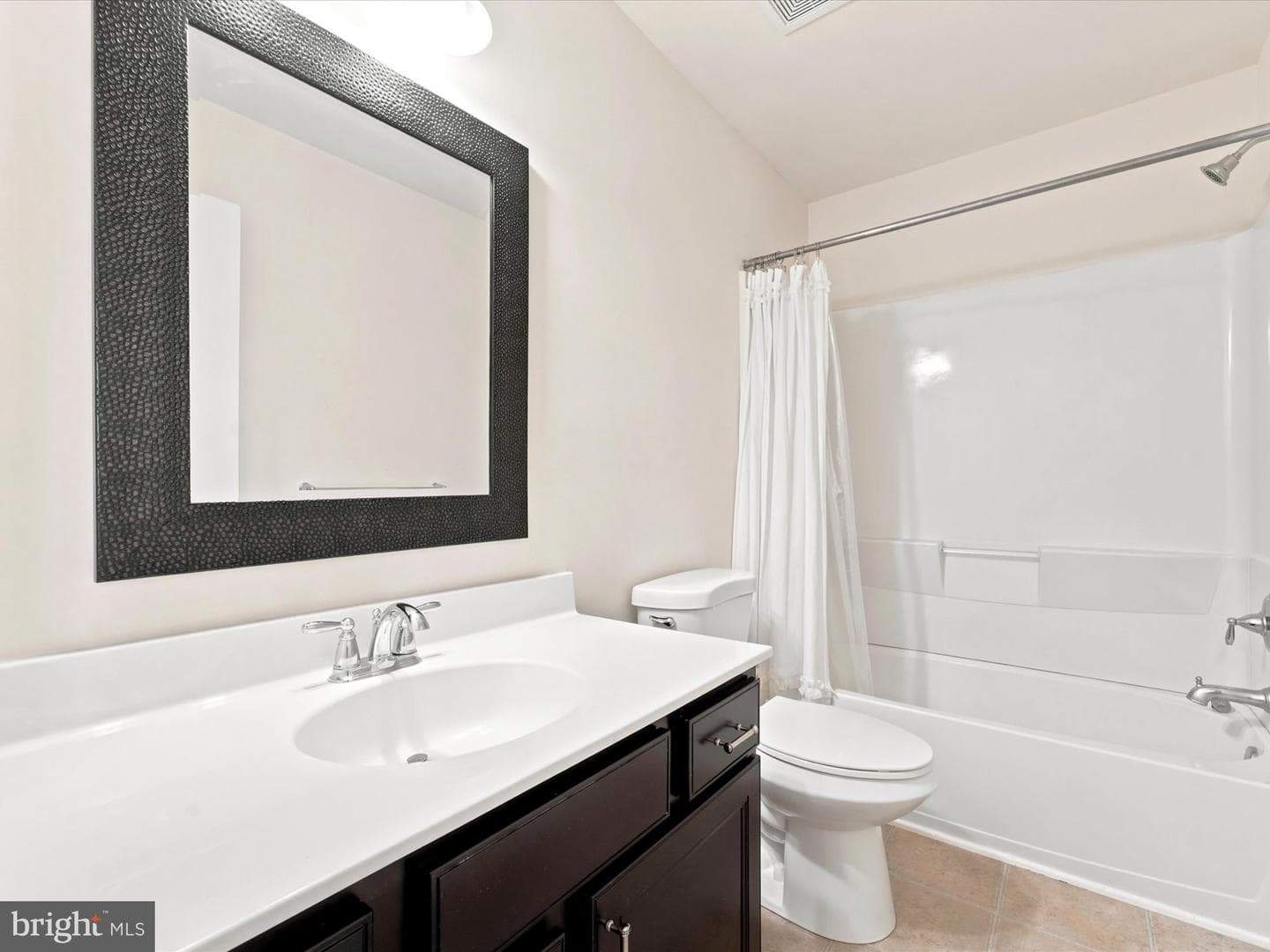 145 Mercer Court photo 7