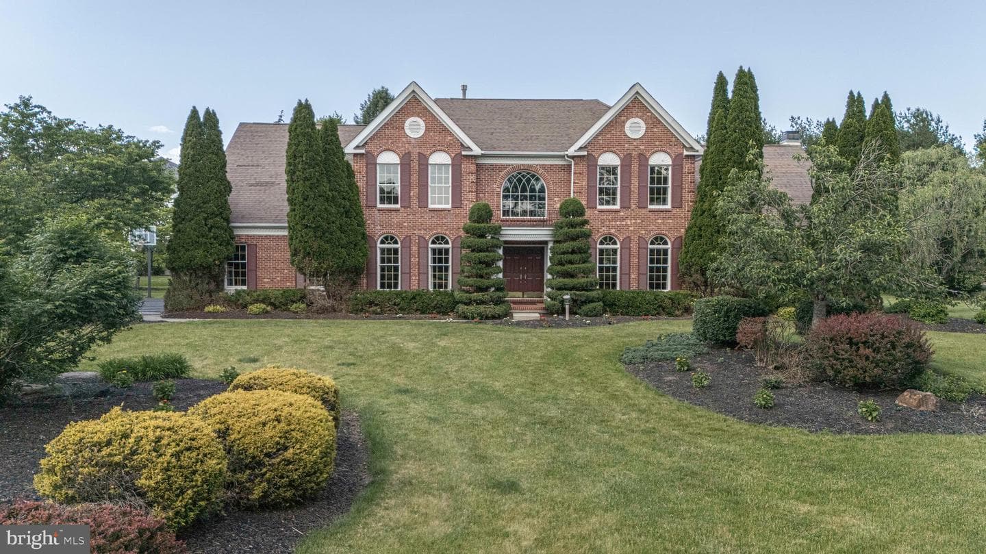 2062 Silverwood Drive, Newtown