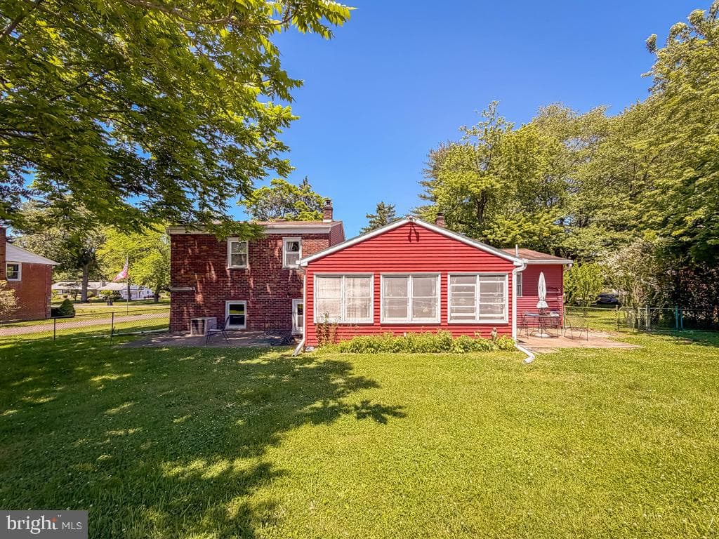 74 Meadow Lane photo 34