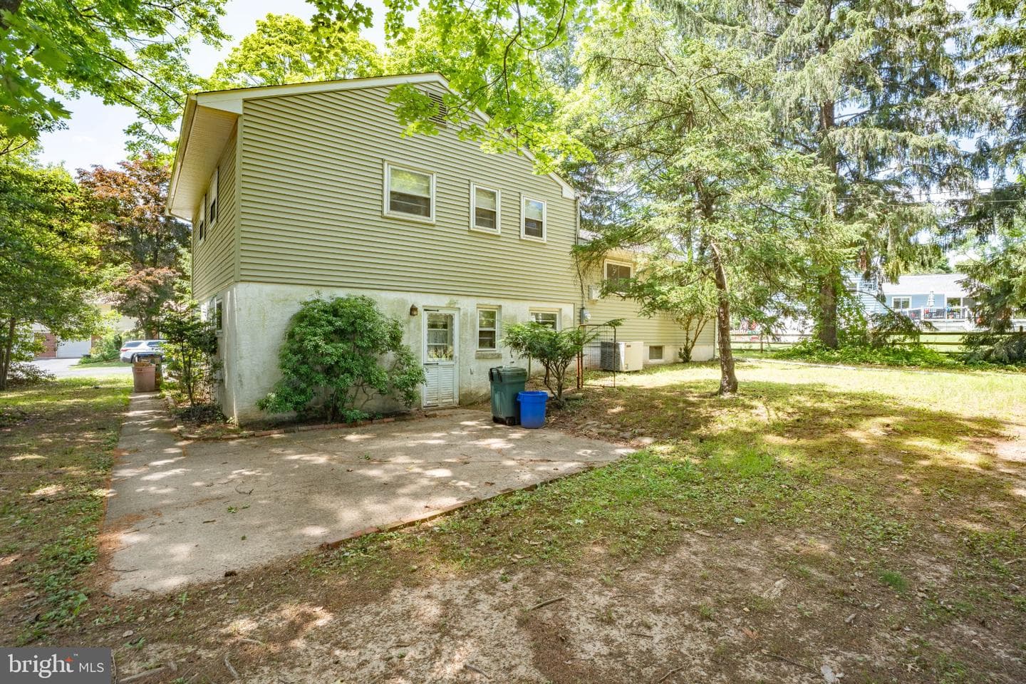 14 Lower Hilltop Road photo 37
