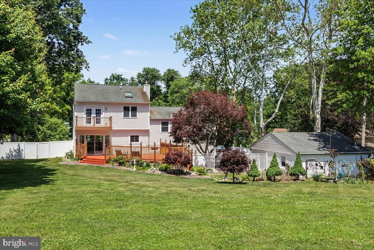 51 Martin Drive photo 15