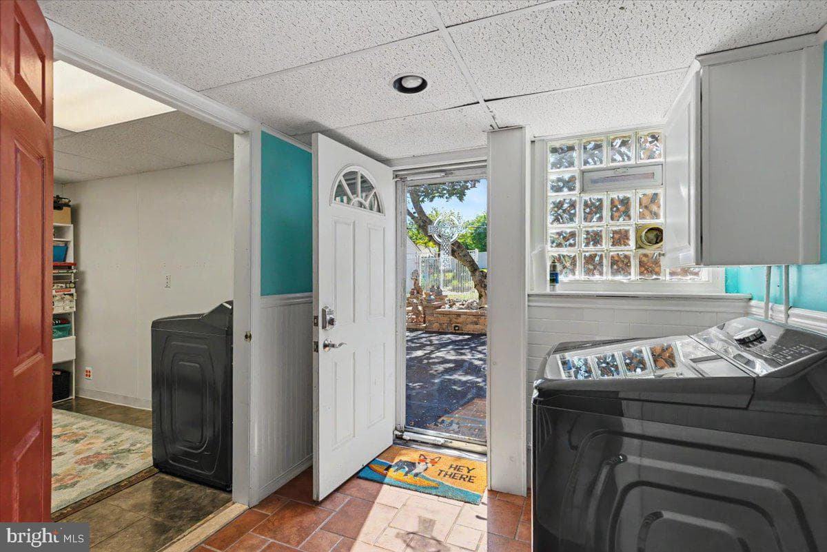 51 Martin Drive photo 25