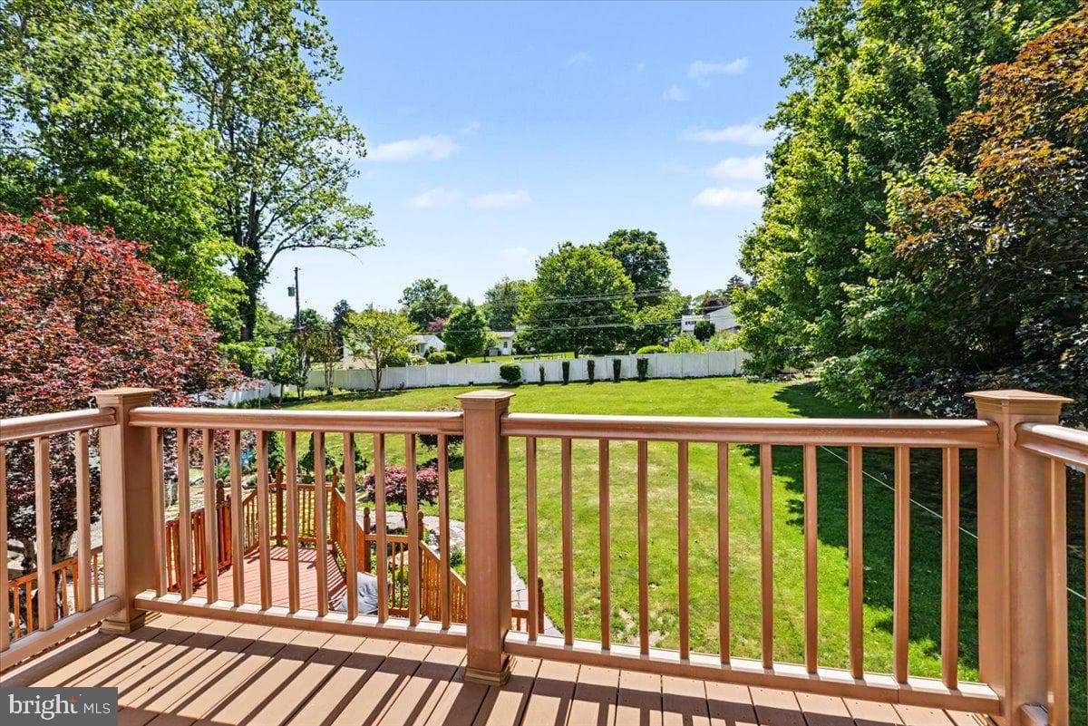 51 Martin Drive photo 35