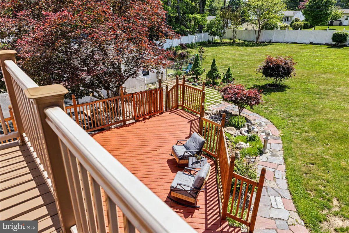 51 Martin Drive photo 36