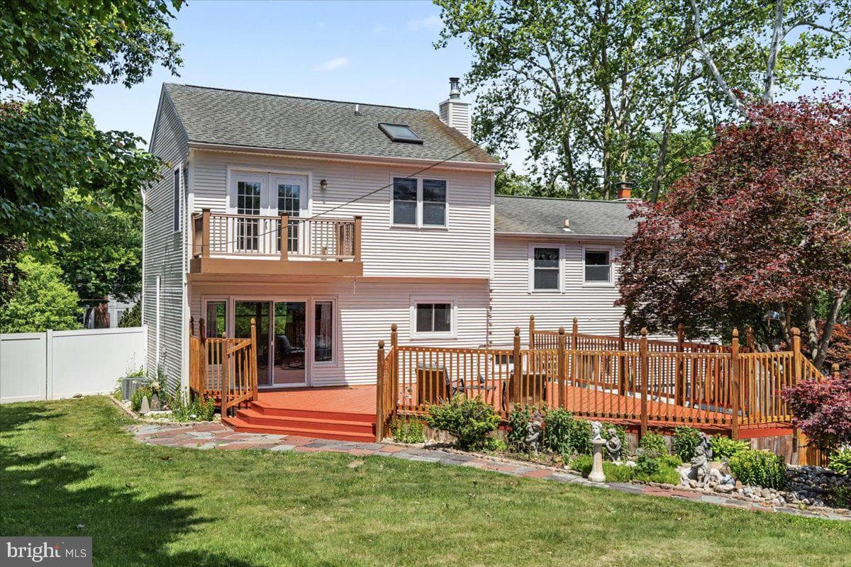 51 Martin Drive photo 50