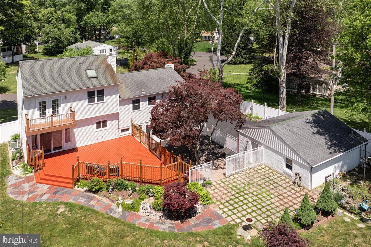 51 Martin Drive photo 51