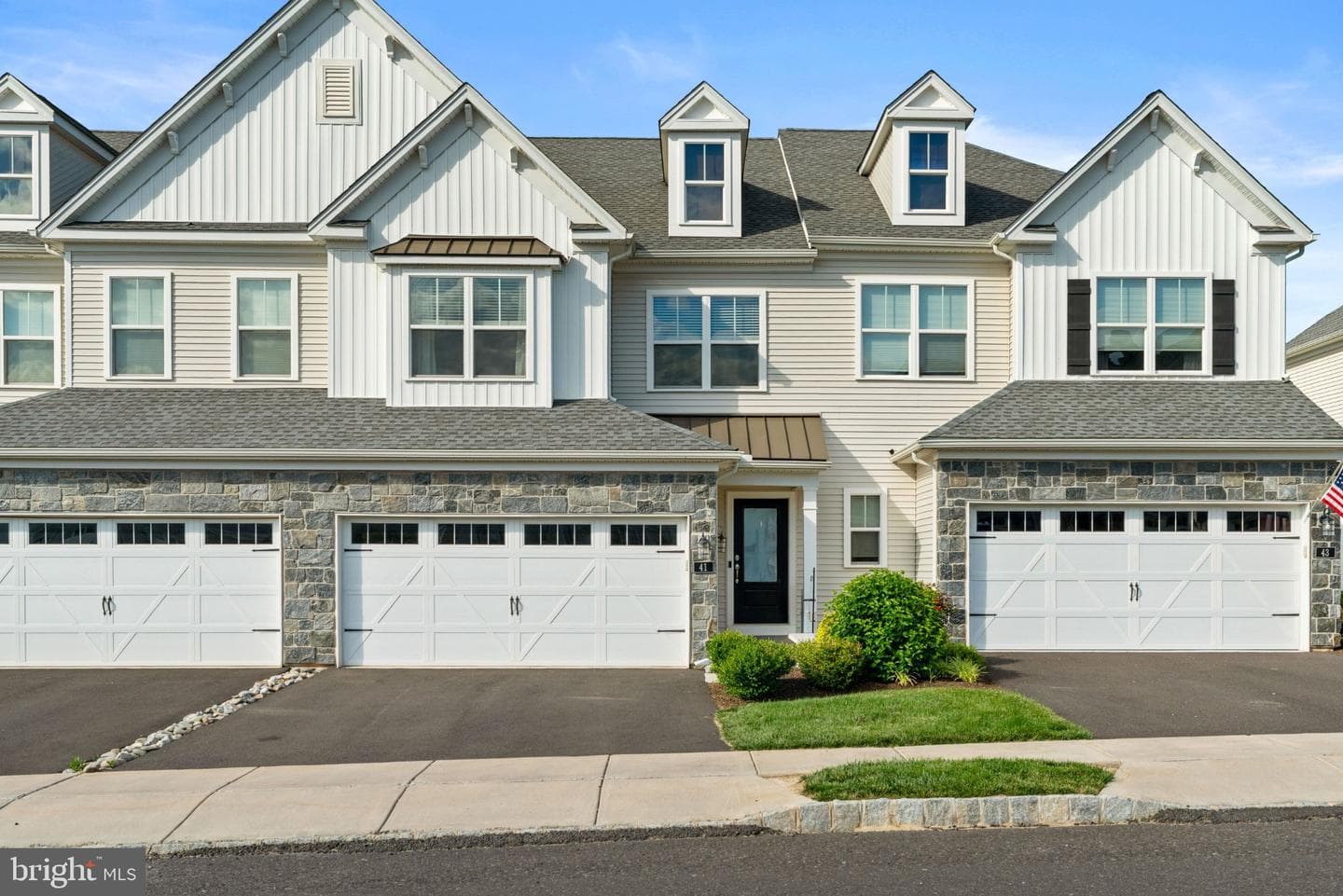 41 Spring Mill Road, Warminster