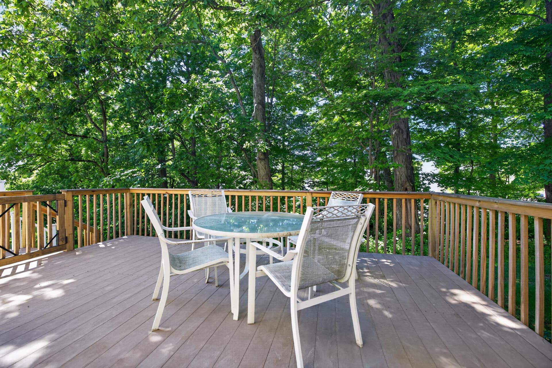 4488 Honeysuckle Lane photo 9
