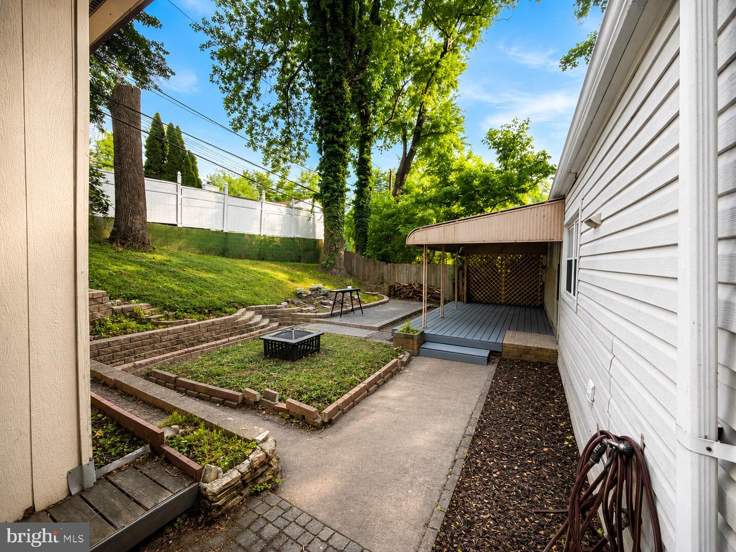 4519 Belmont Avenue photo 22