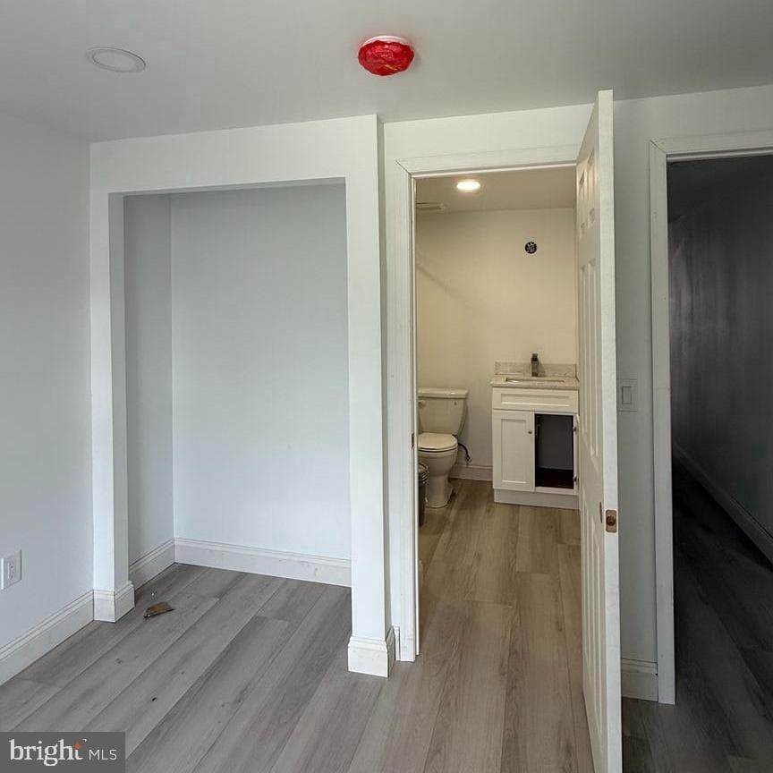 543 Old Street Road photo 7
