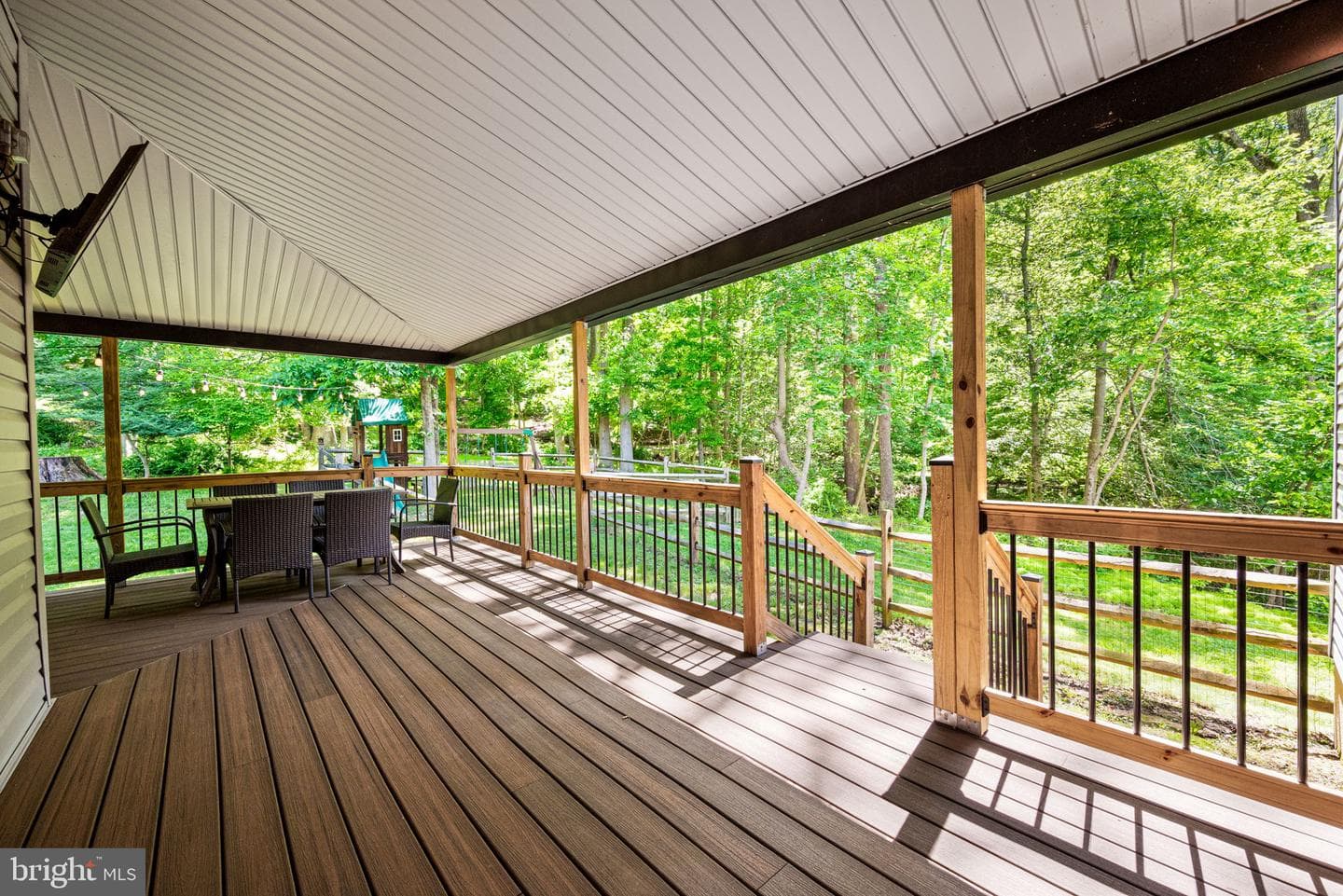 225 Playwicki Street photo 31