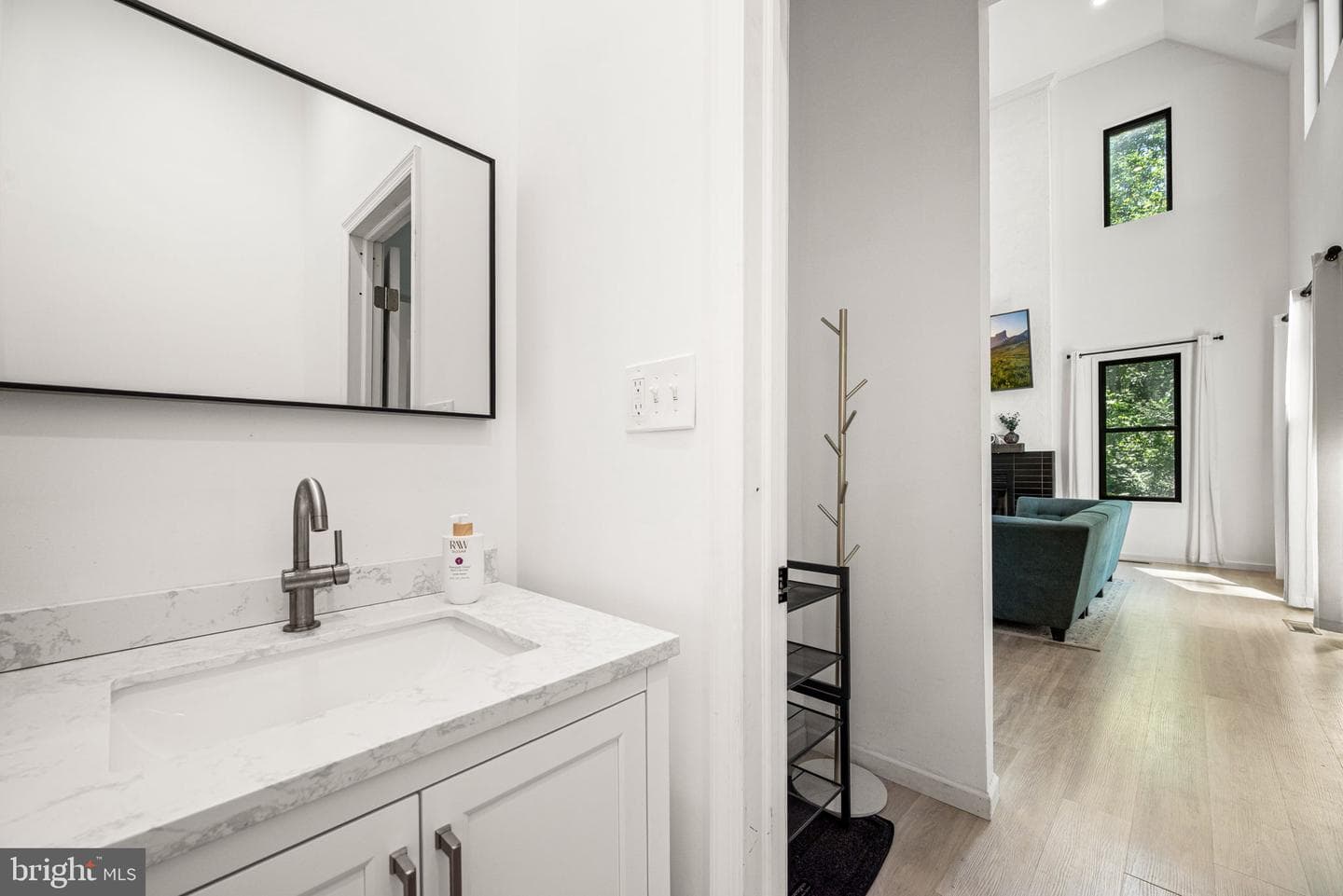 225 Playwicki Street photo 6