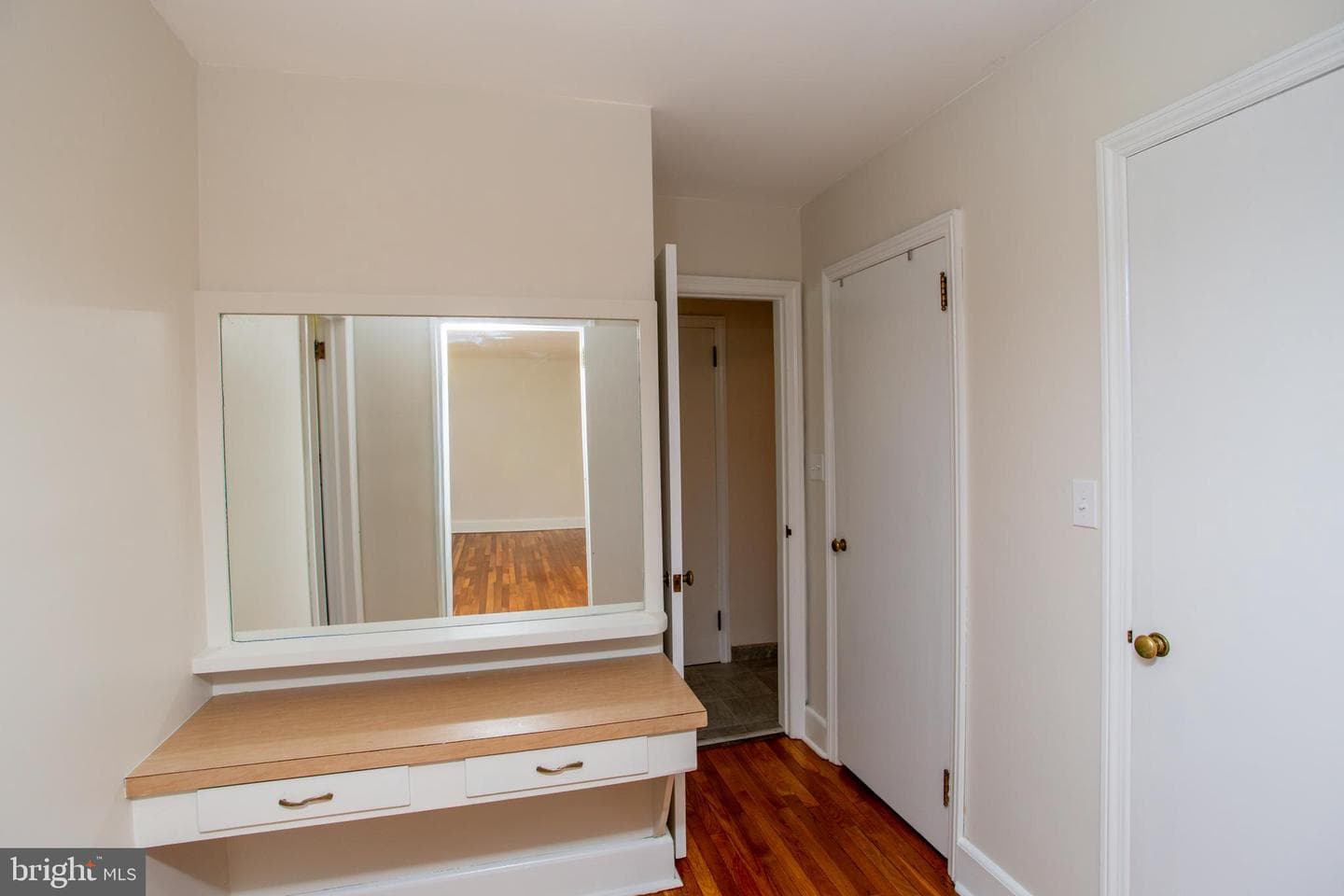 43 Glen Drive photo 18