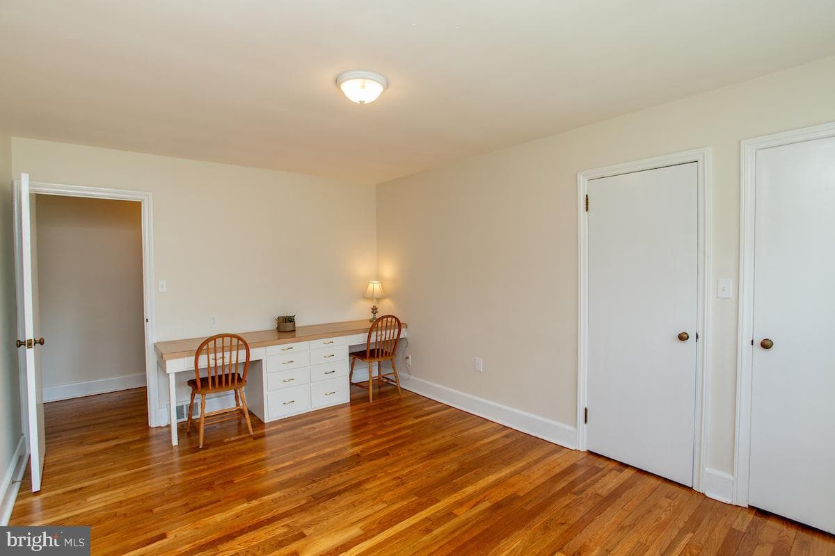 43 Glen Drive photo 22
