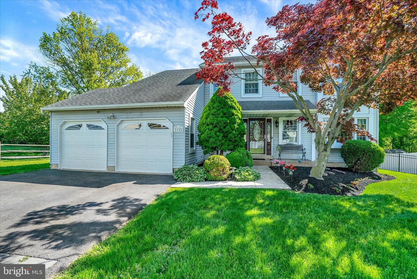 2125 Robin Drive photo 1