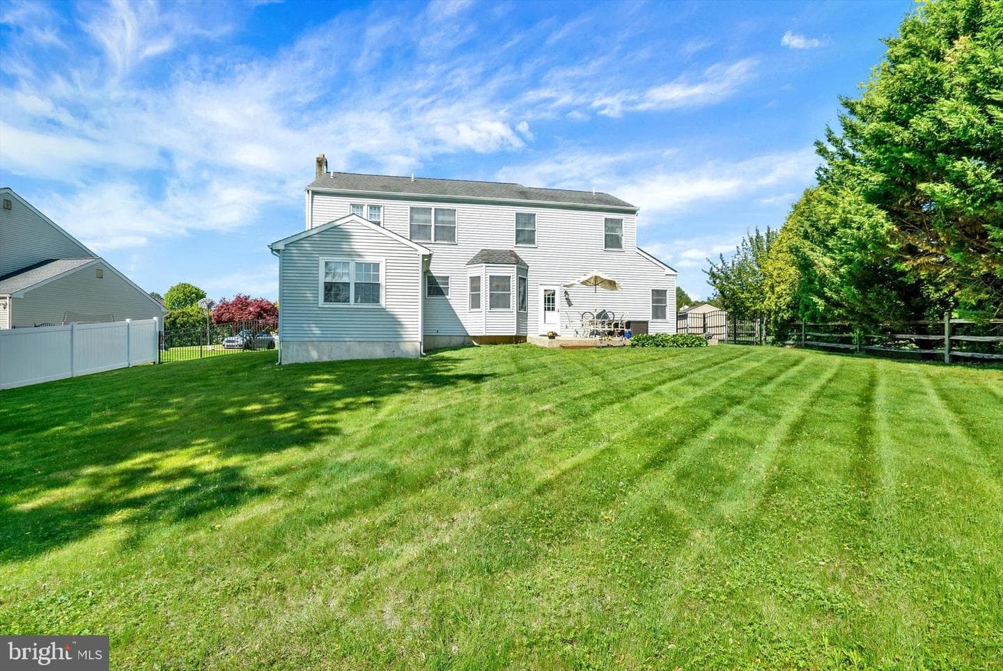 2125 Robin Drive photo 33