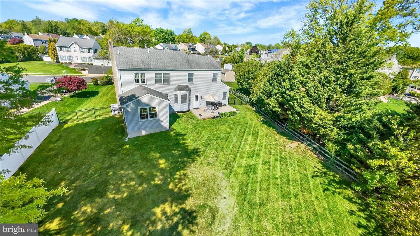 2125 Robin Drive photo 37