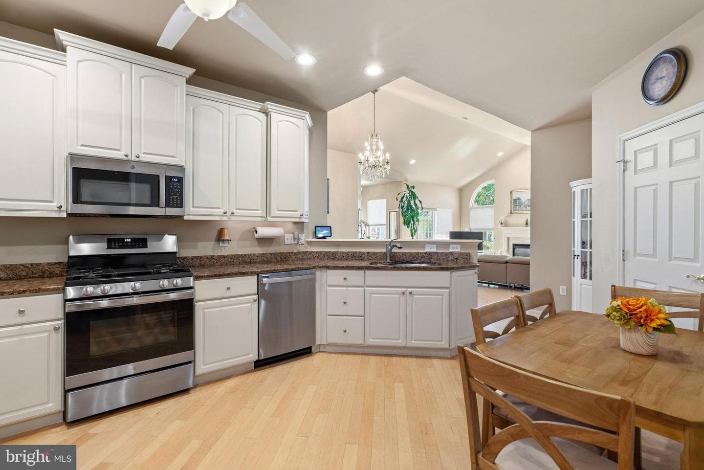 386 Shady Brook Drive #162 photo 4