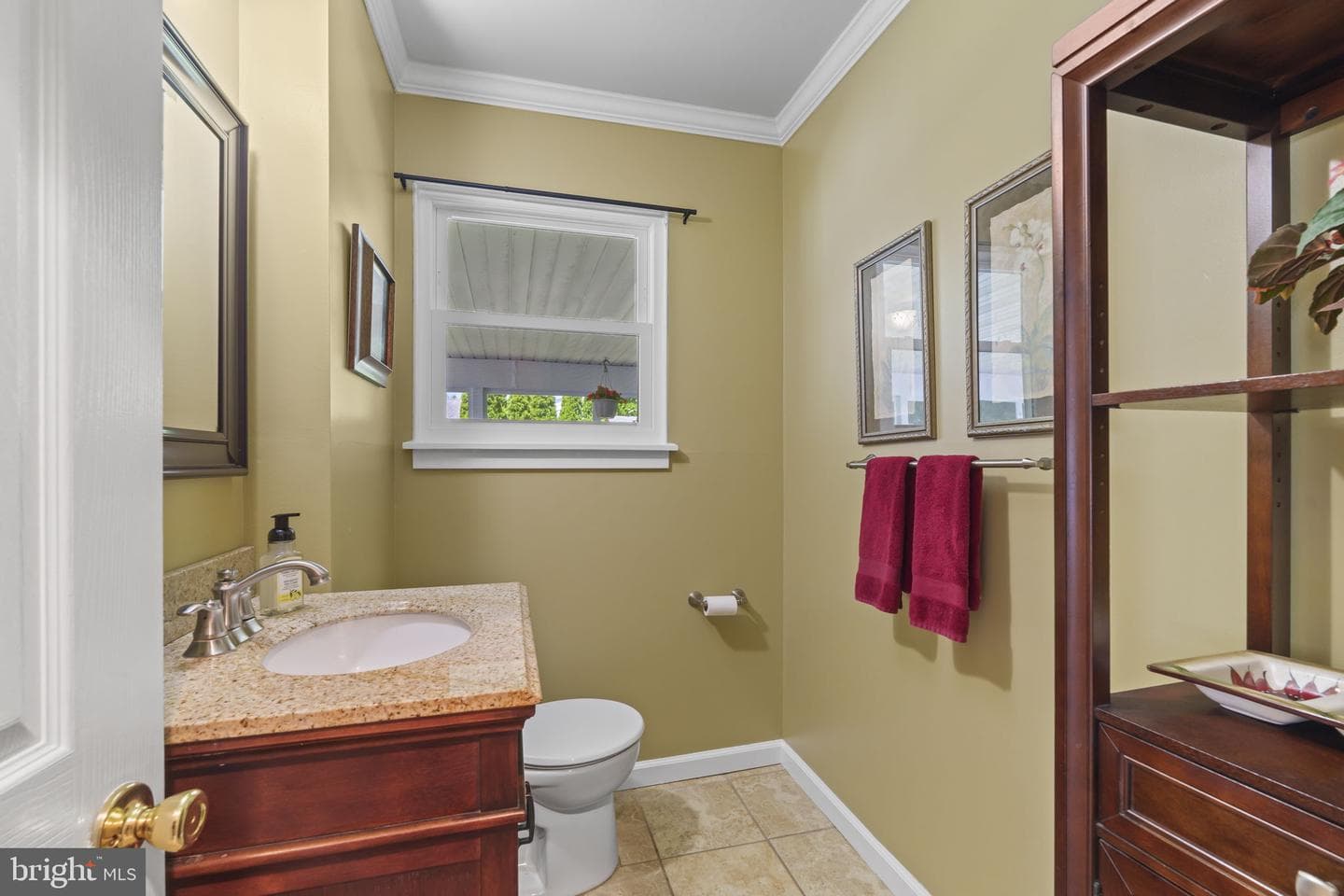 214 Westbury Drive photo 16