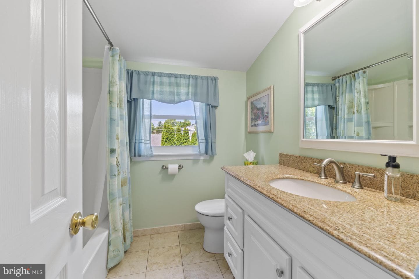 214 Westbury Drive photo 28