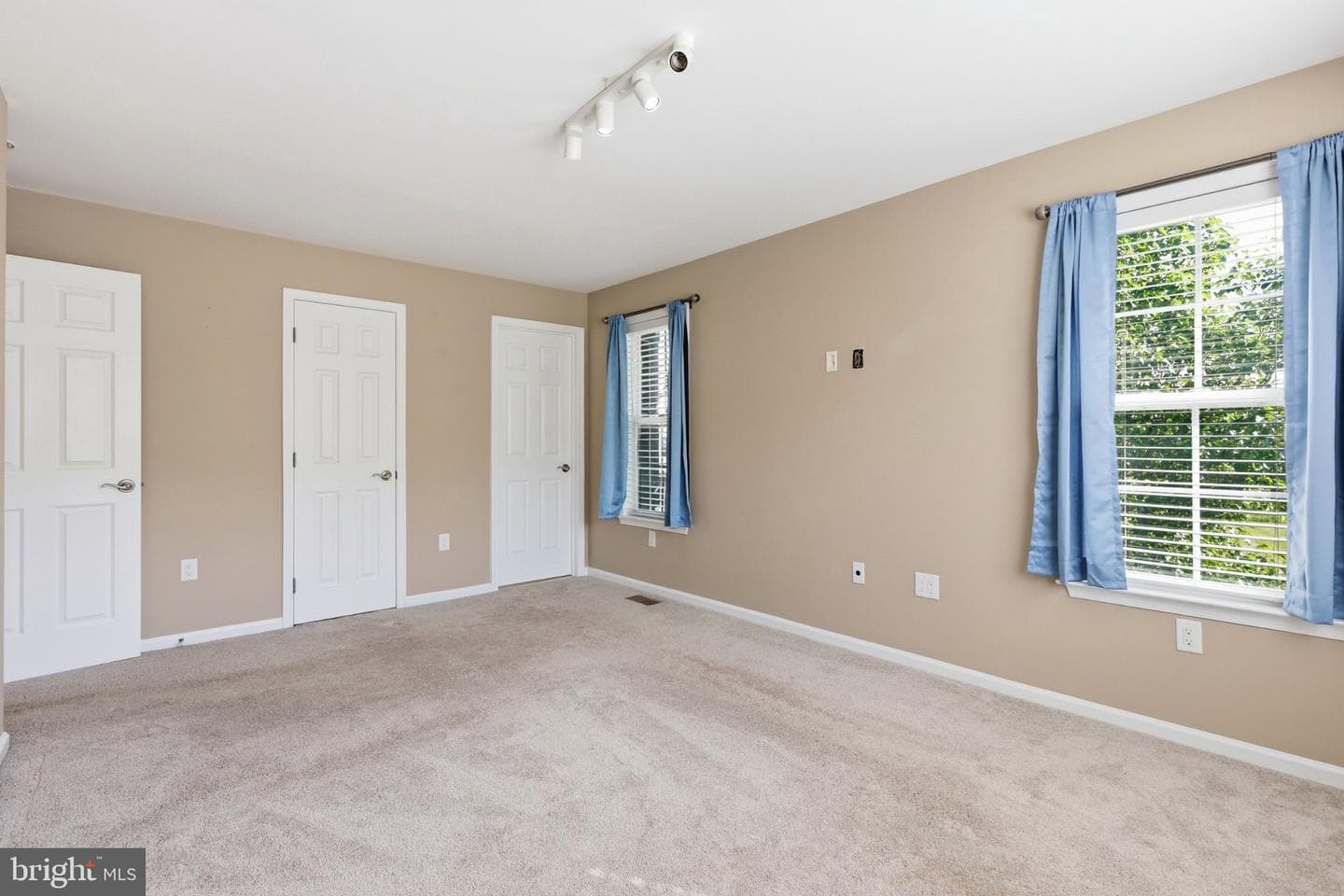 1211 Denby Court photo 27