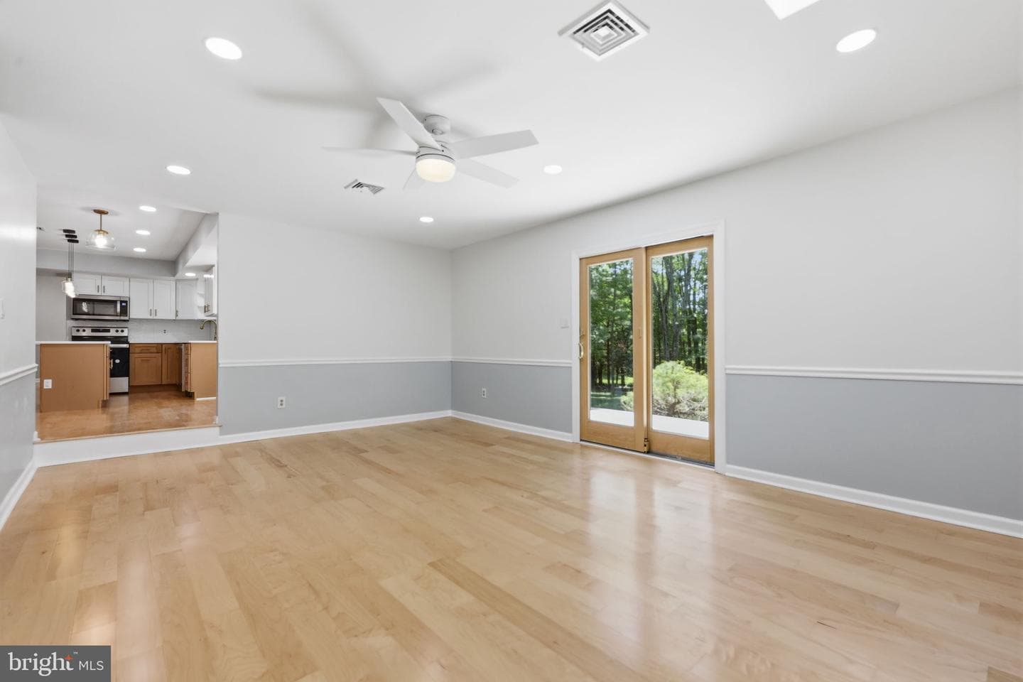 2461 Pine Cone Road photo 20