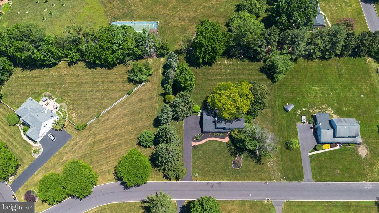 89 Buck Road photo 48