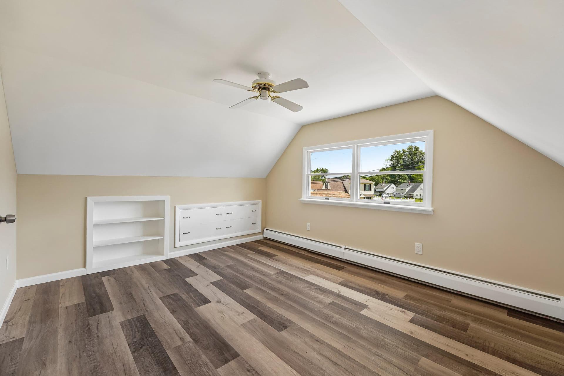 9 Rustleaf Lane photo 22