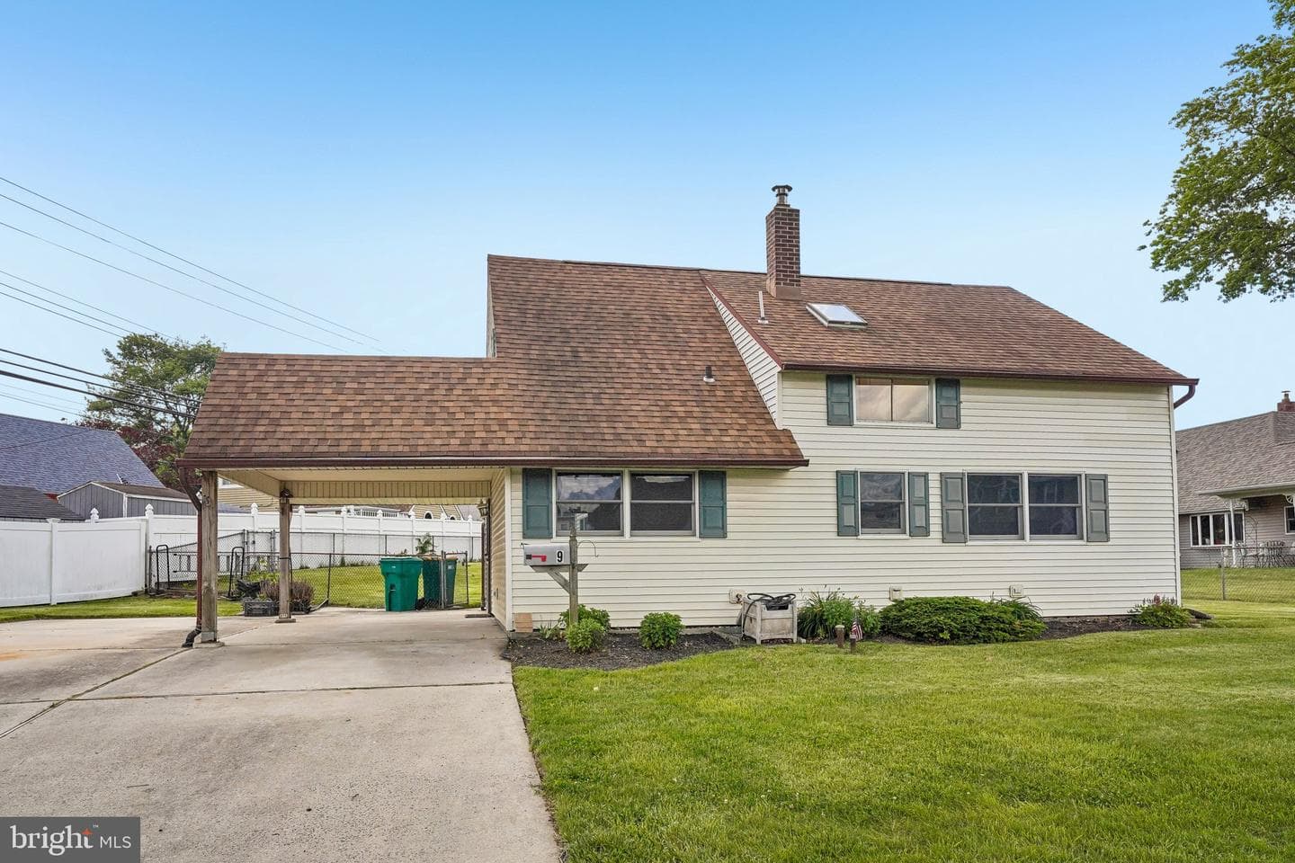 9 Rustleaf Lane photo 40
