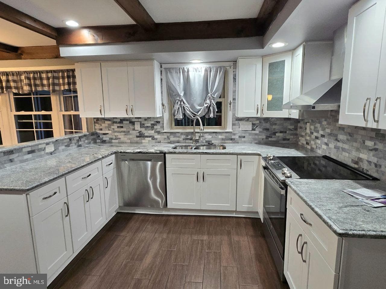 18 Prince Circle photo 4