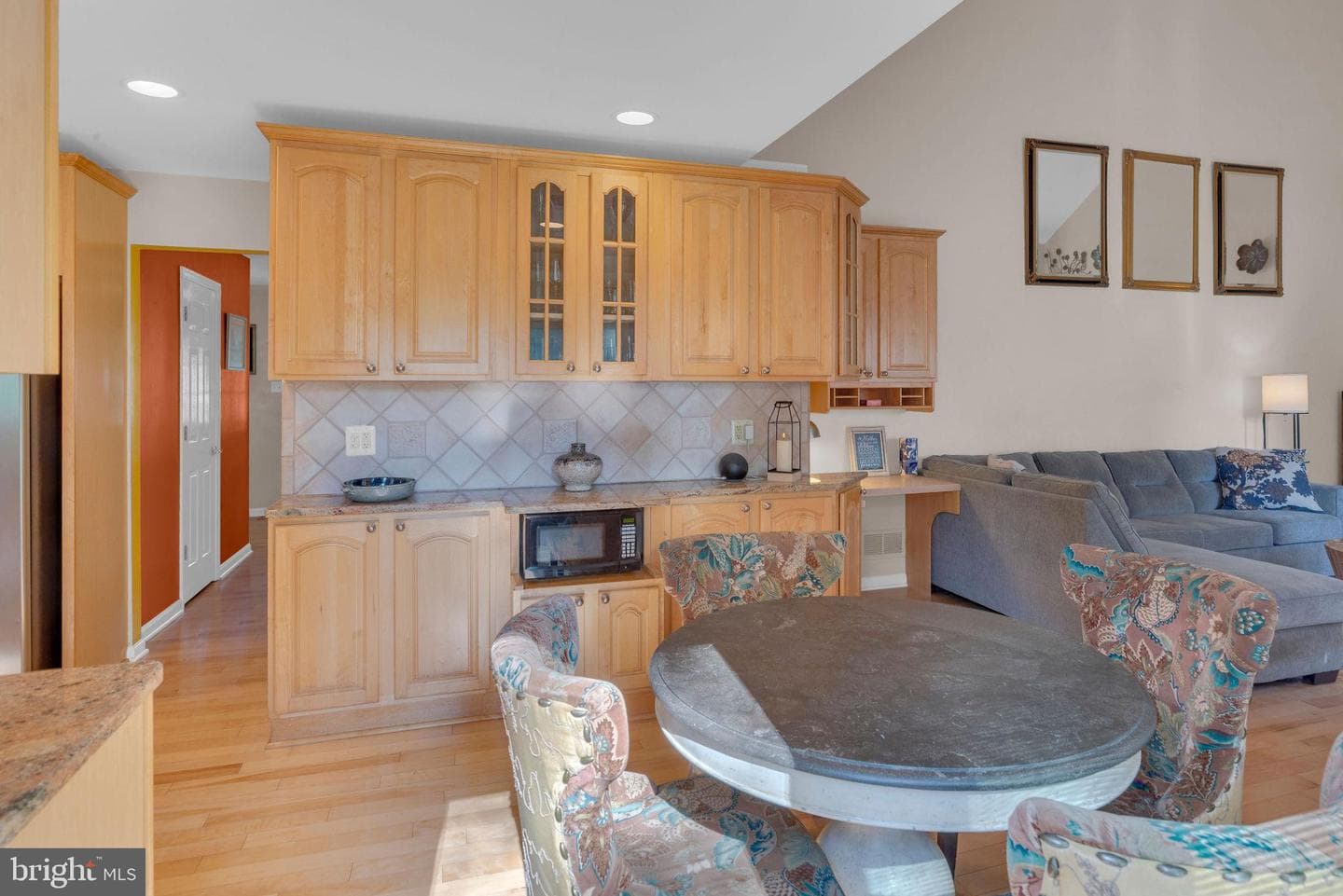 202 Woodspring Circle photo 15