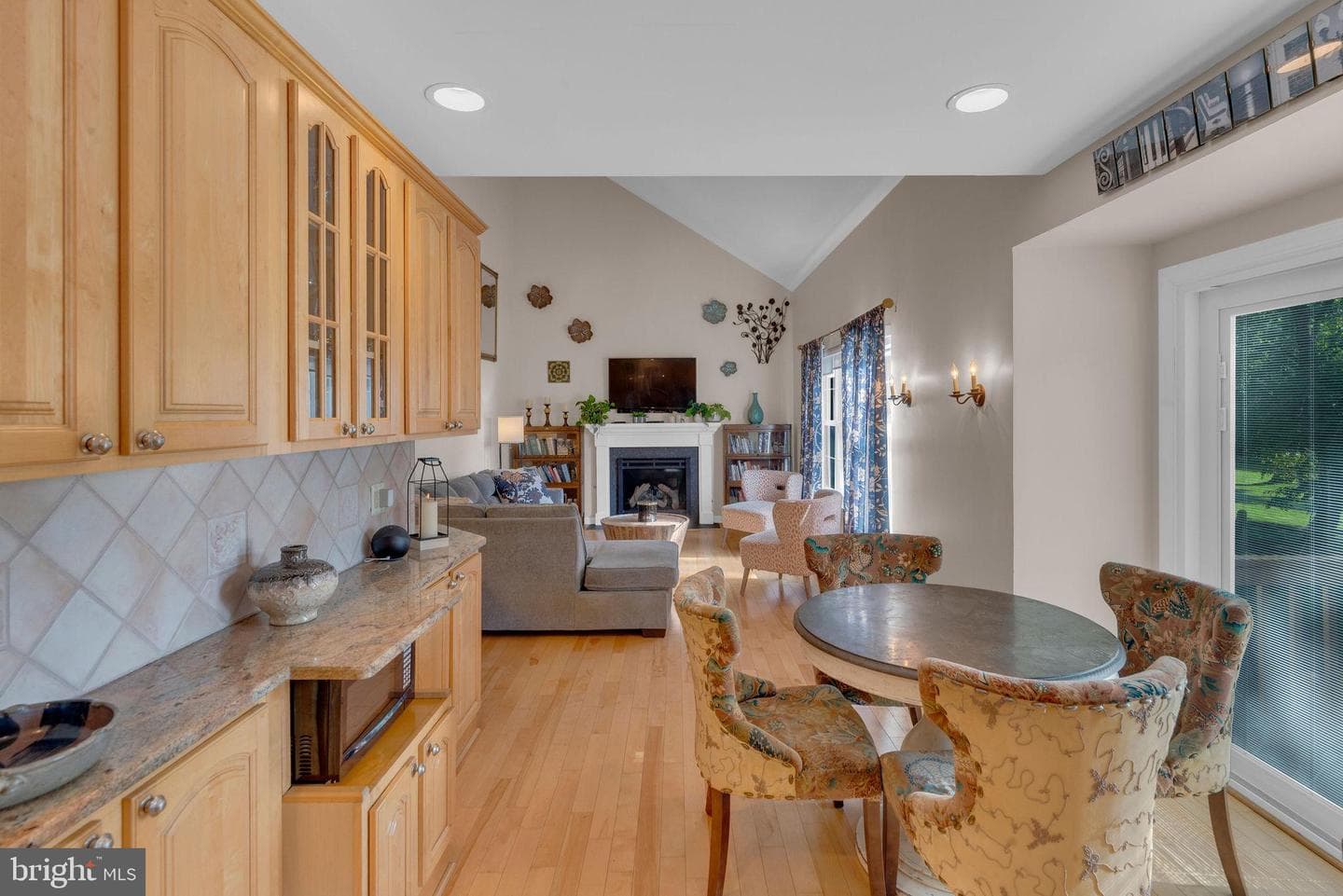 202 Woodspring Circle photo 16
