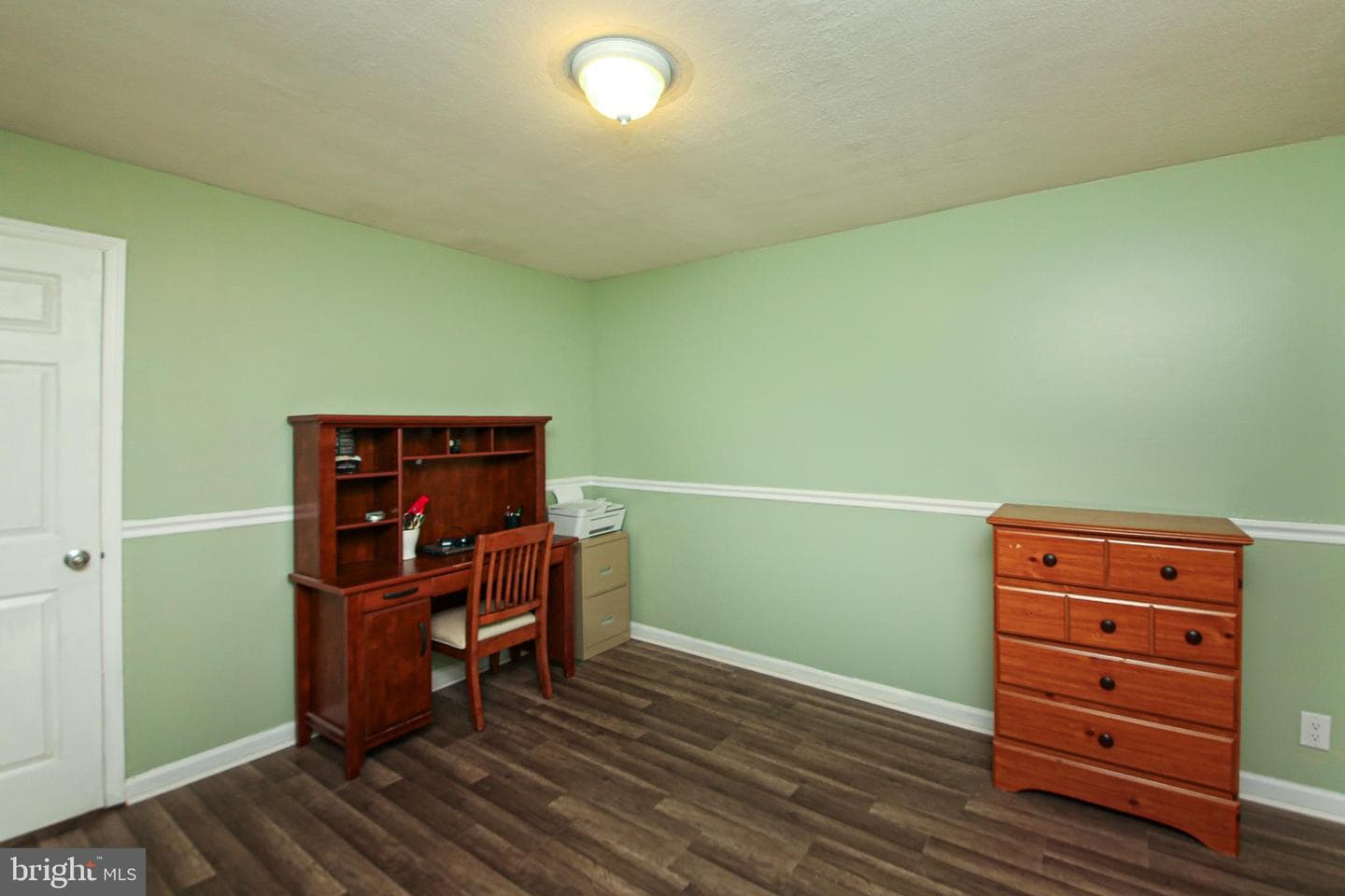 423 Chelsea Road photo 11