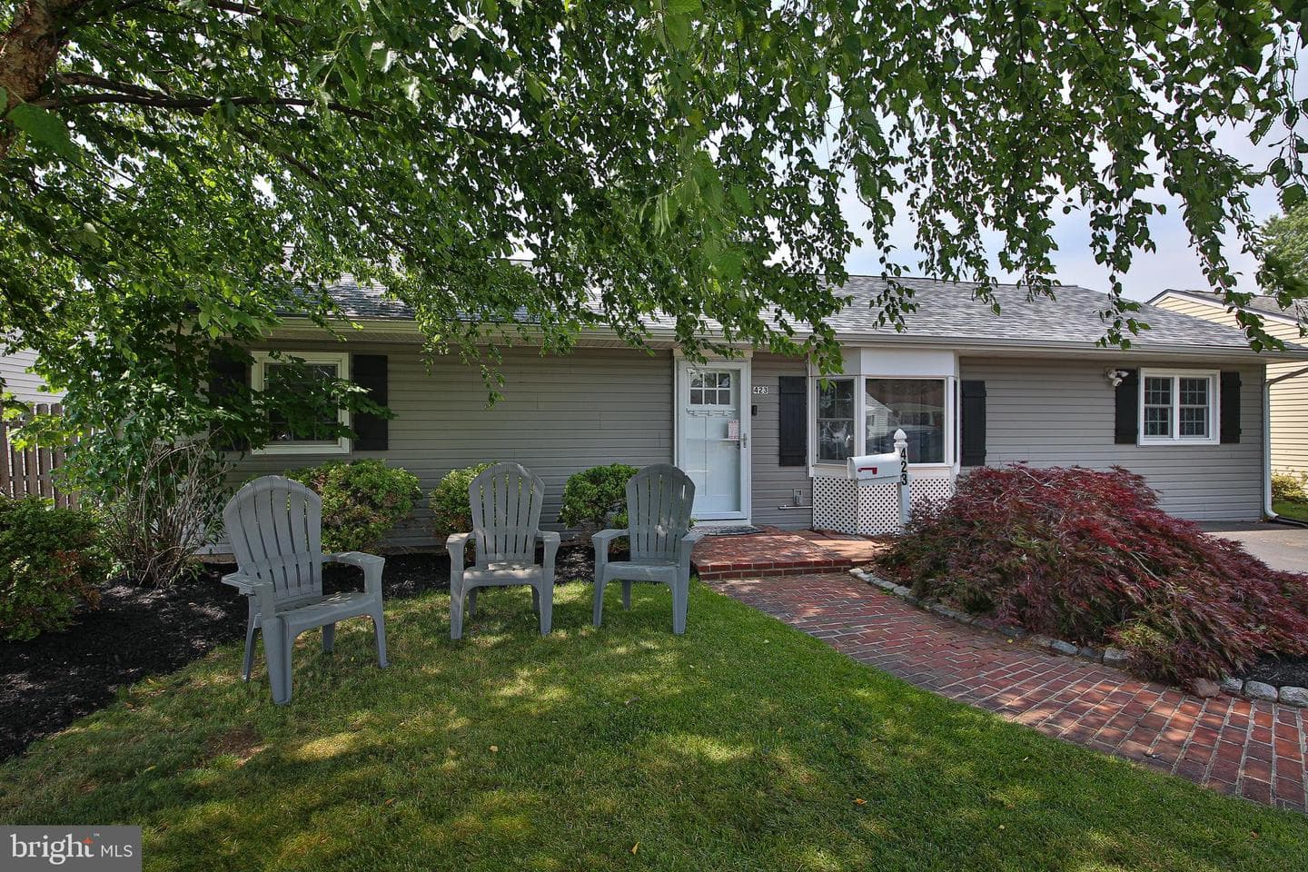 423 Chelsea Road photo 2