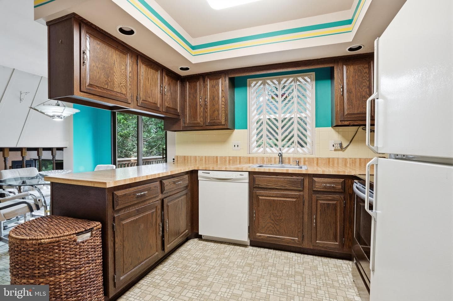 718 Bridgeview Road photo 11