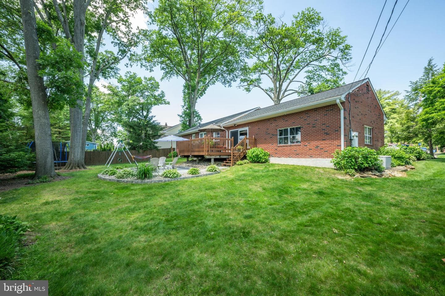 389 W Palmer Street photo 33